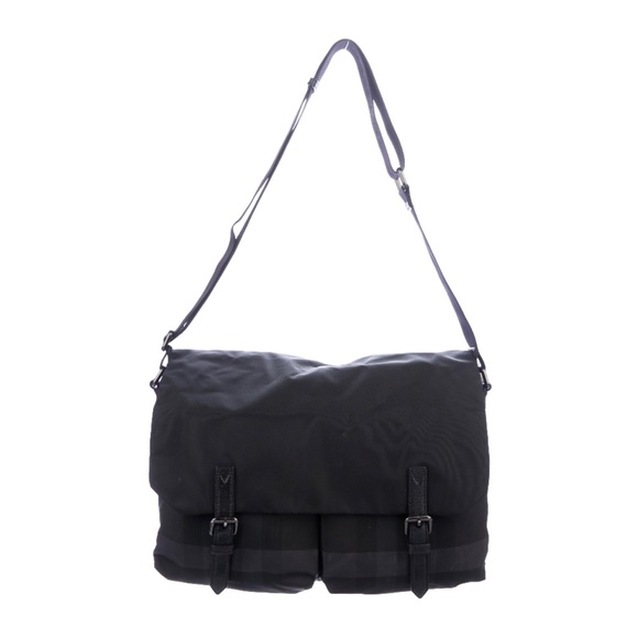 Burberry Sundorne Beat Check Print Nylon Messenger - Picture 4 of 8